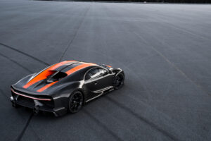 bugatti chiron prototype 2019 rear 1569189580