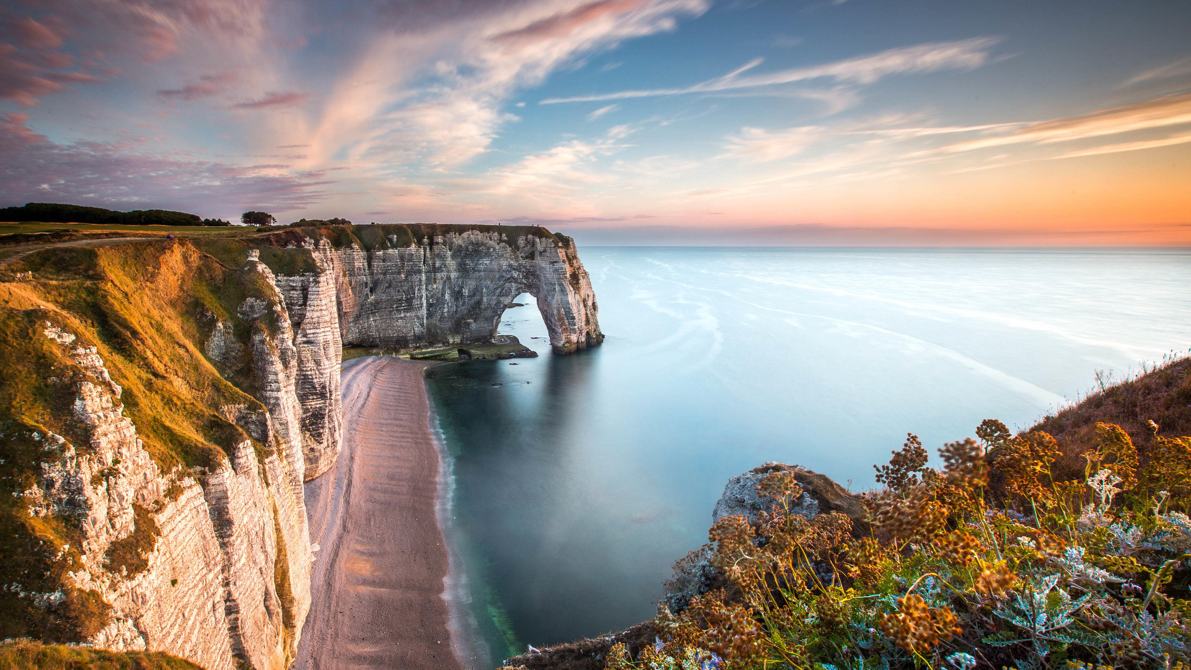 Normandie Frankreich Coast Beach Night View 5K - /s/Mate