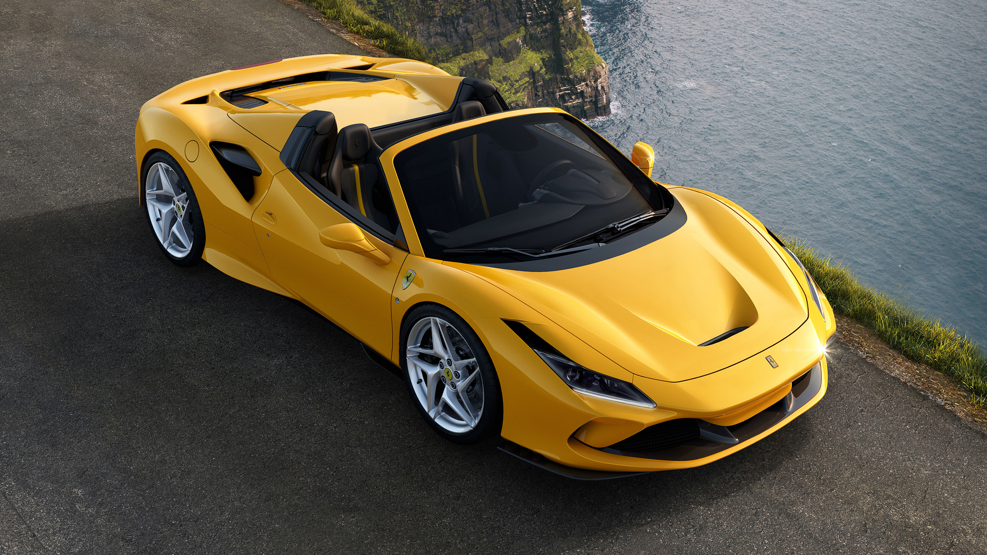 ferrari f8 spider 2019 1569189632