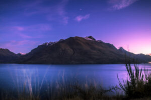 lake wakatipu in newzealand 1569187788