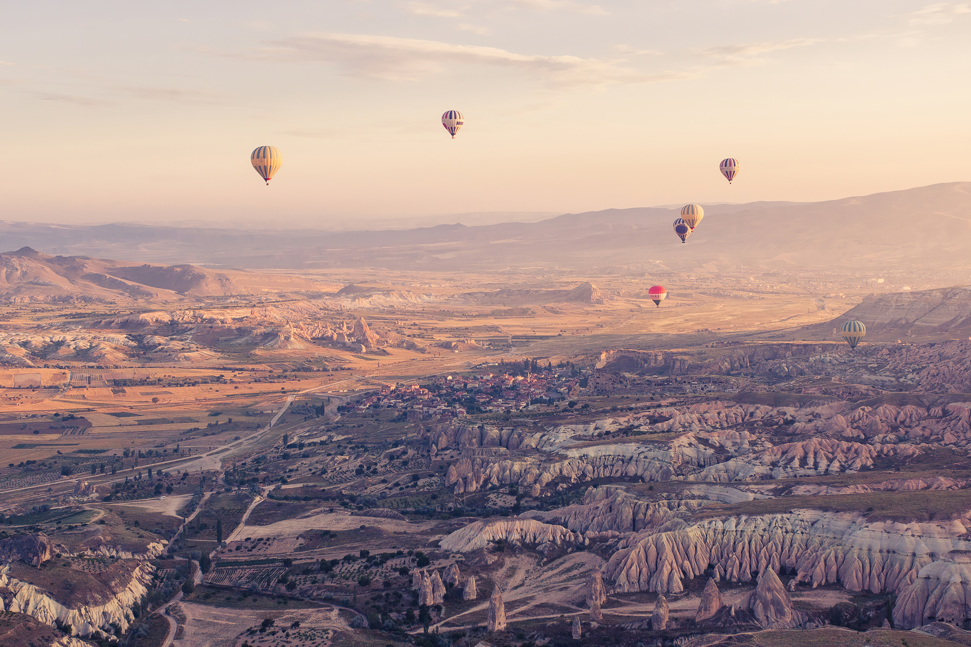 hot air balloons open sky 1574937871