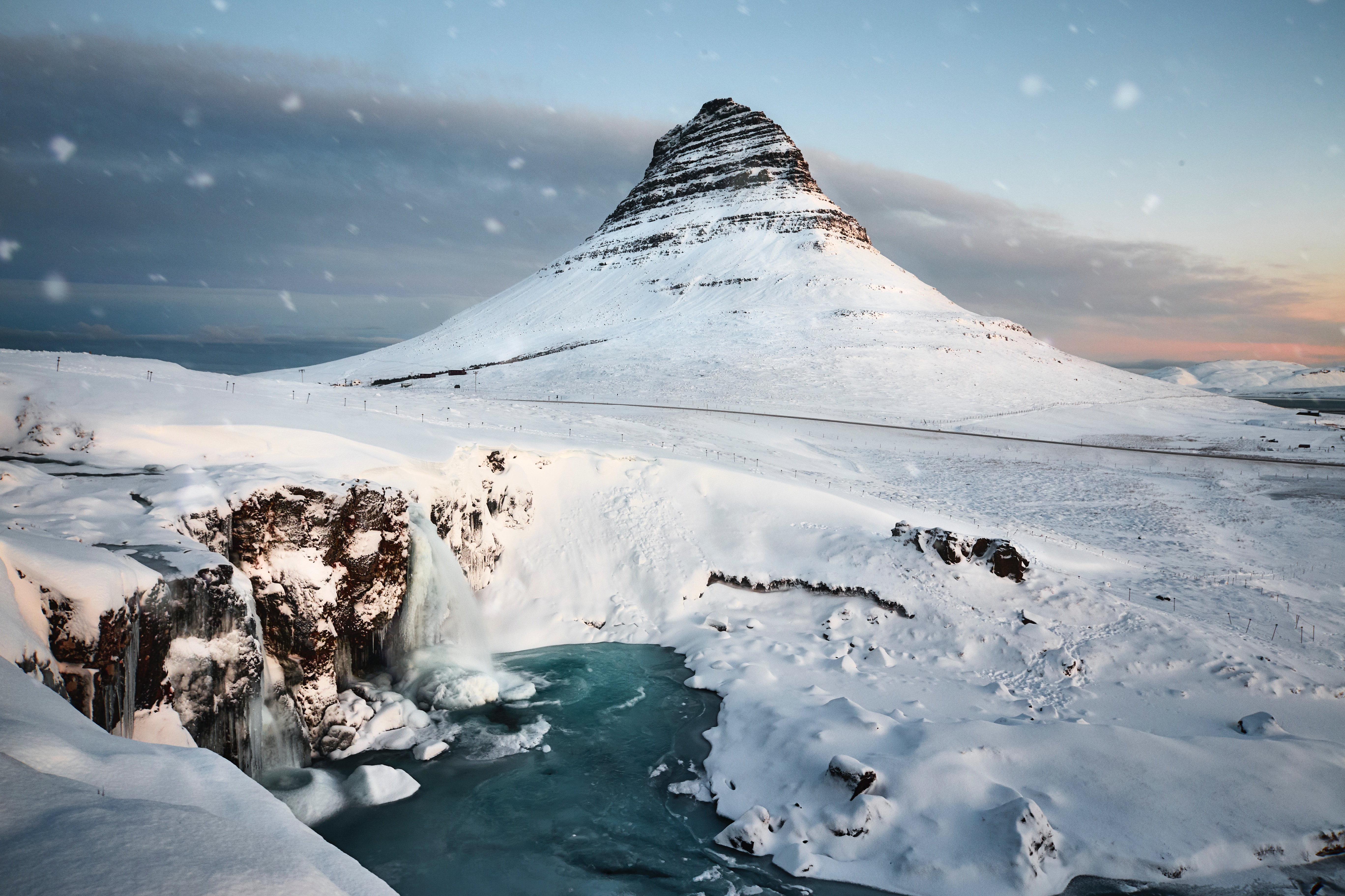 mountains snow winter 1574939426