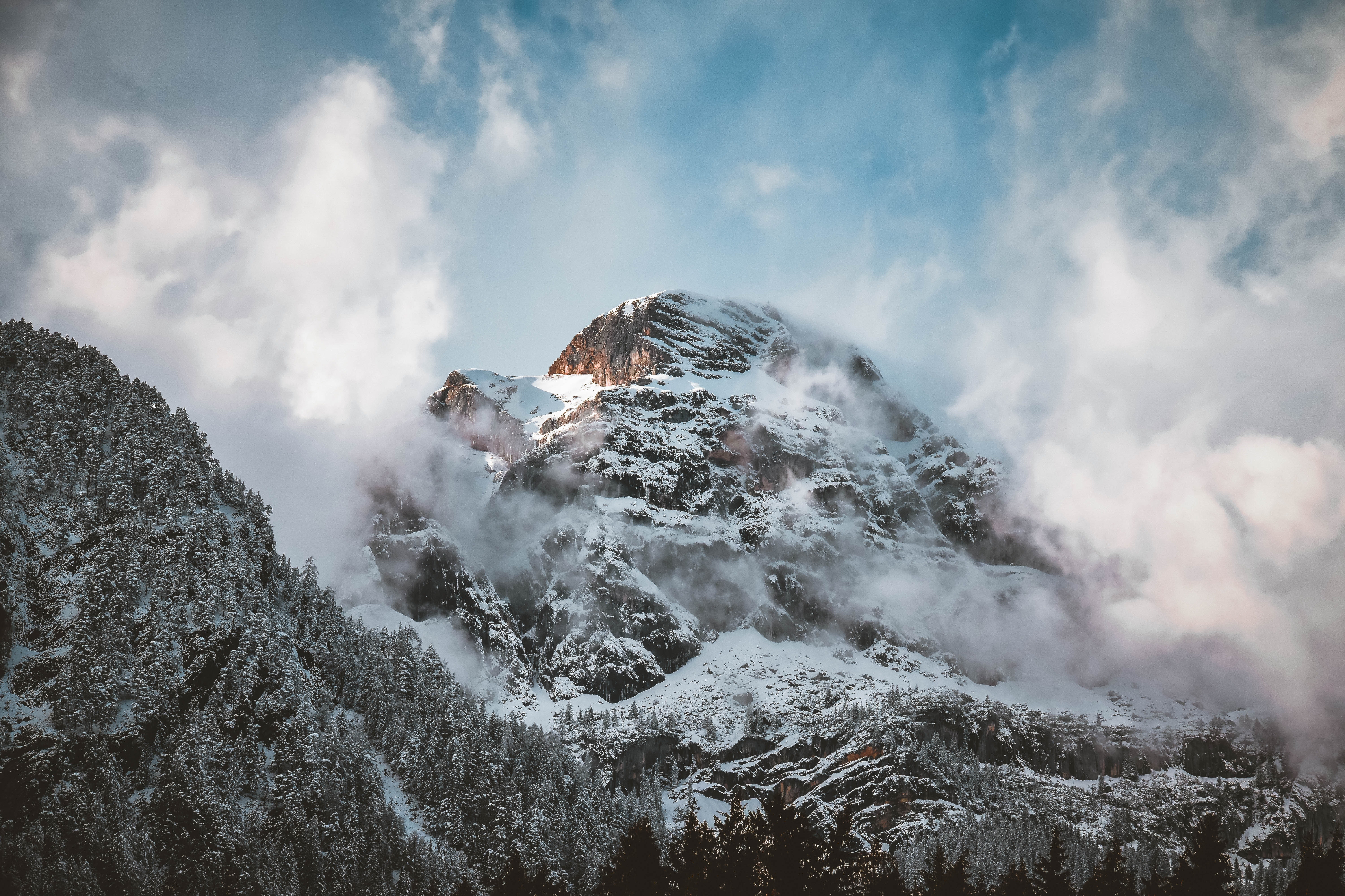 snow covered mountain peak 1574939367