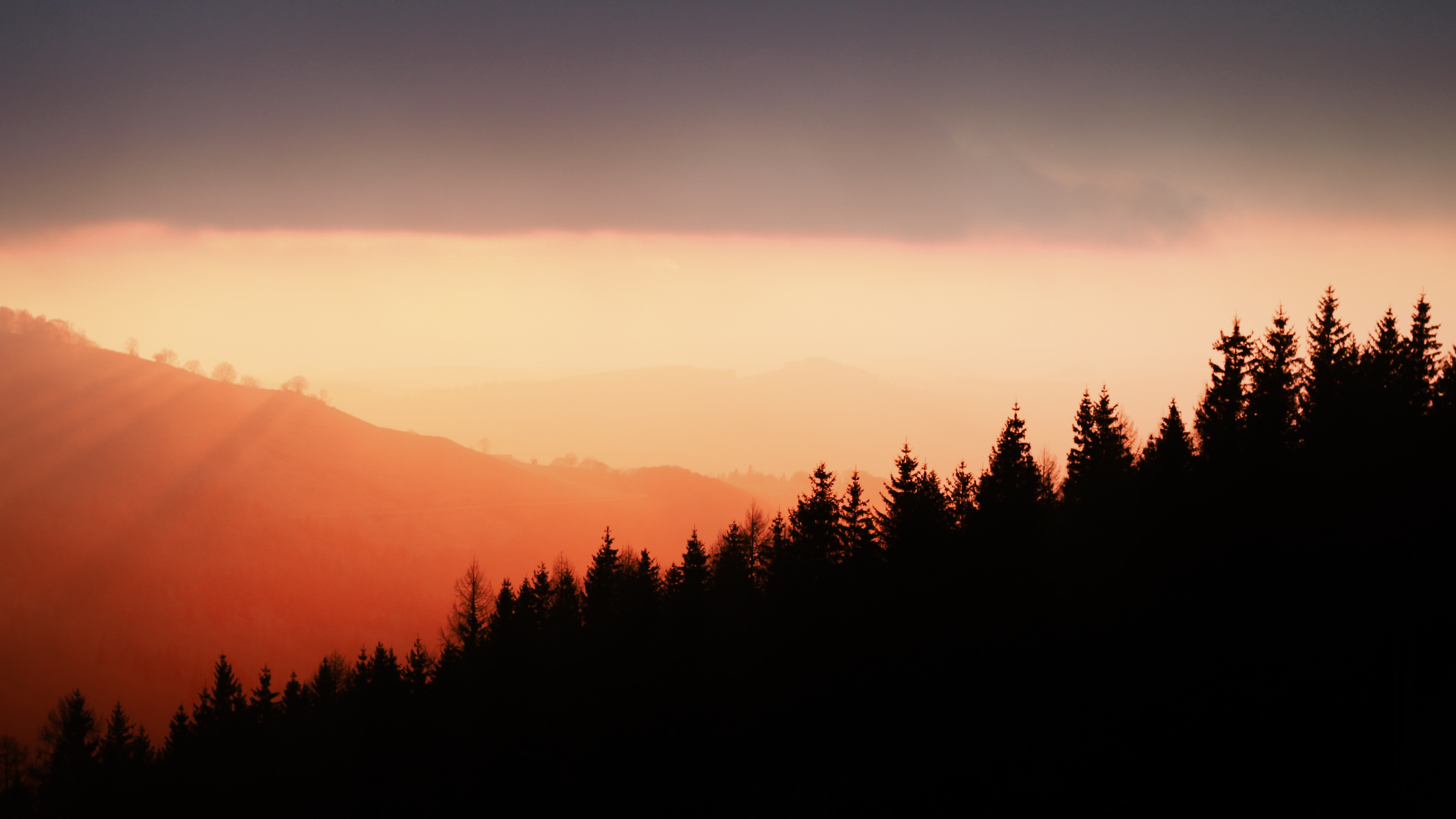 sunset over cantal 1574937667