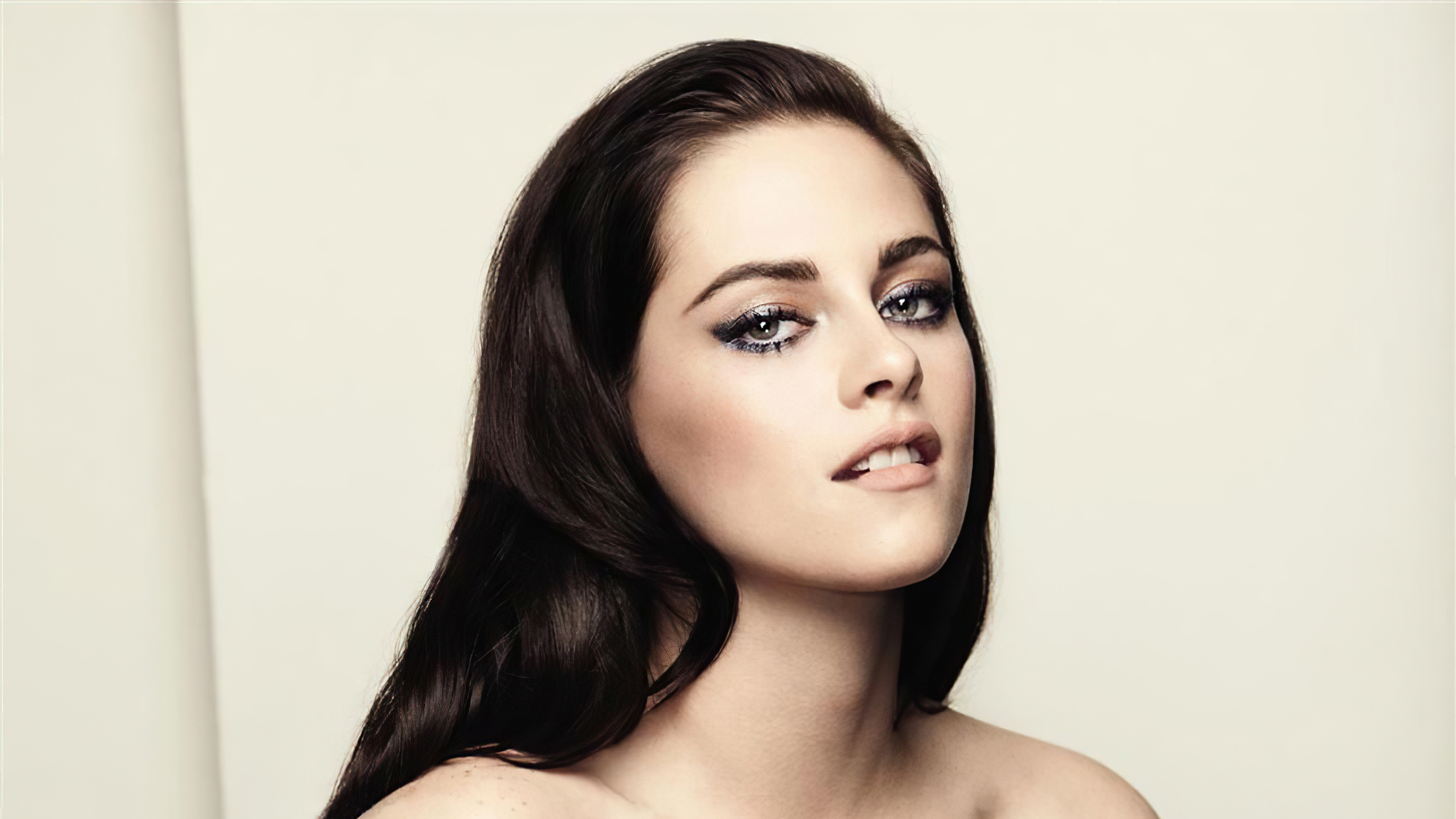 kristen stewart 1596913154