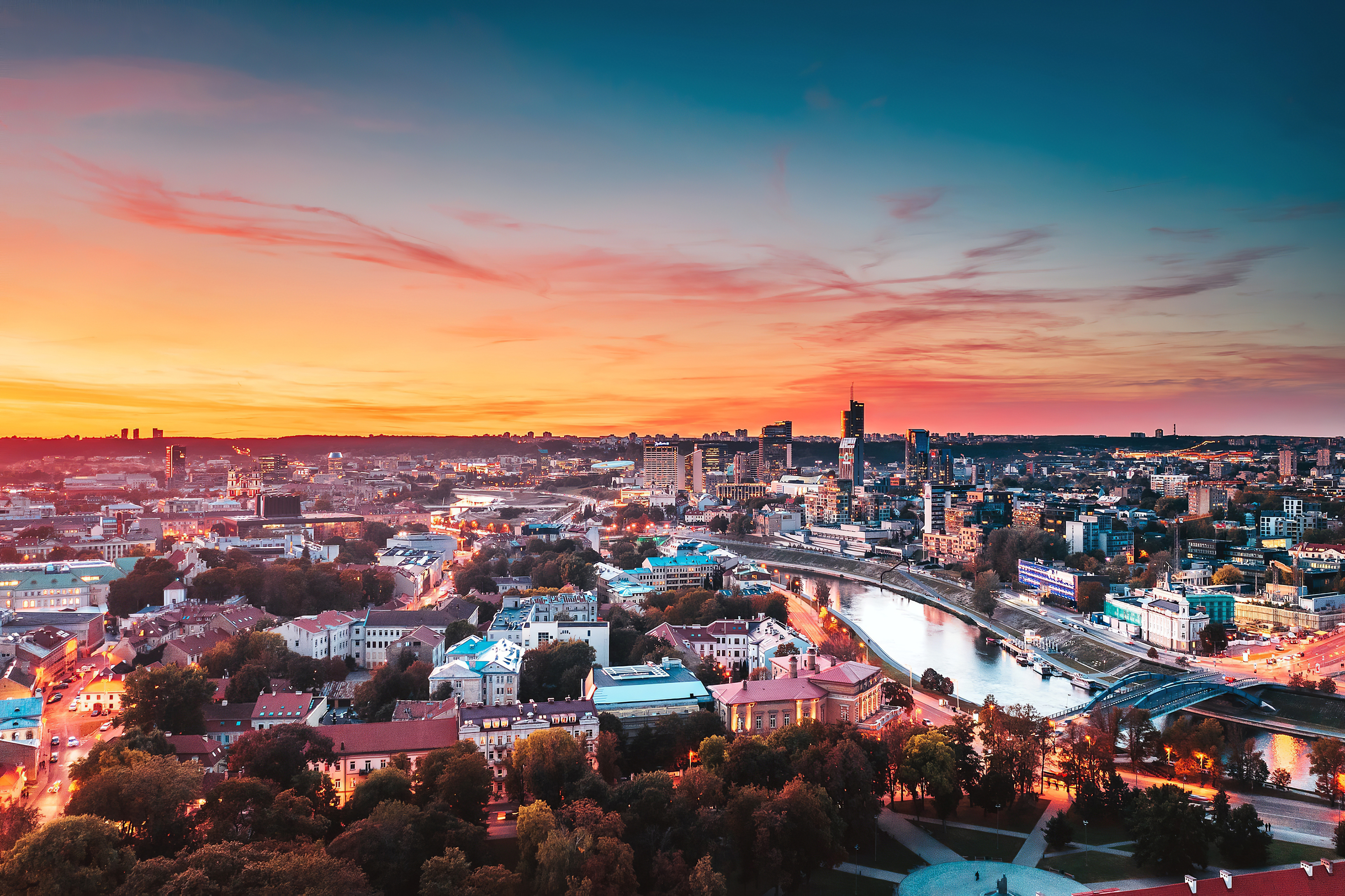 vilnius cityscape 4k 1596916651