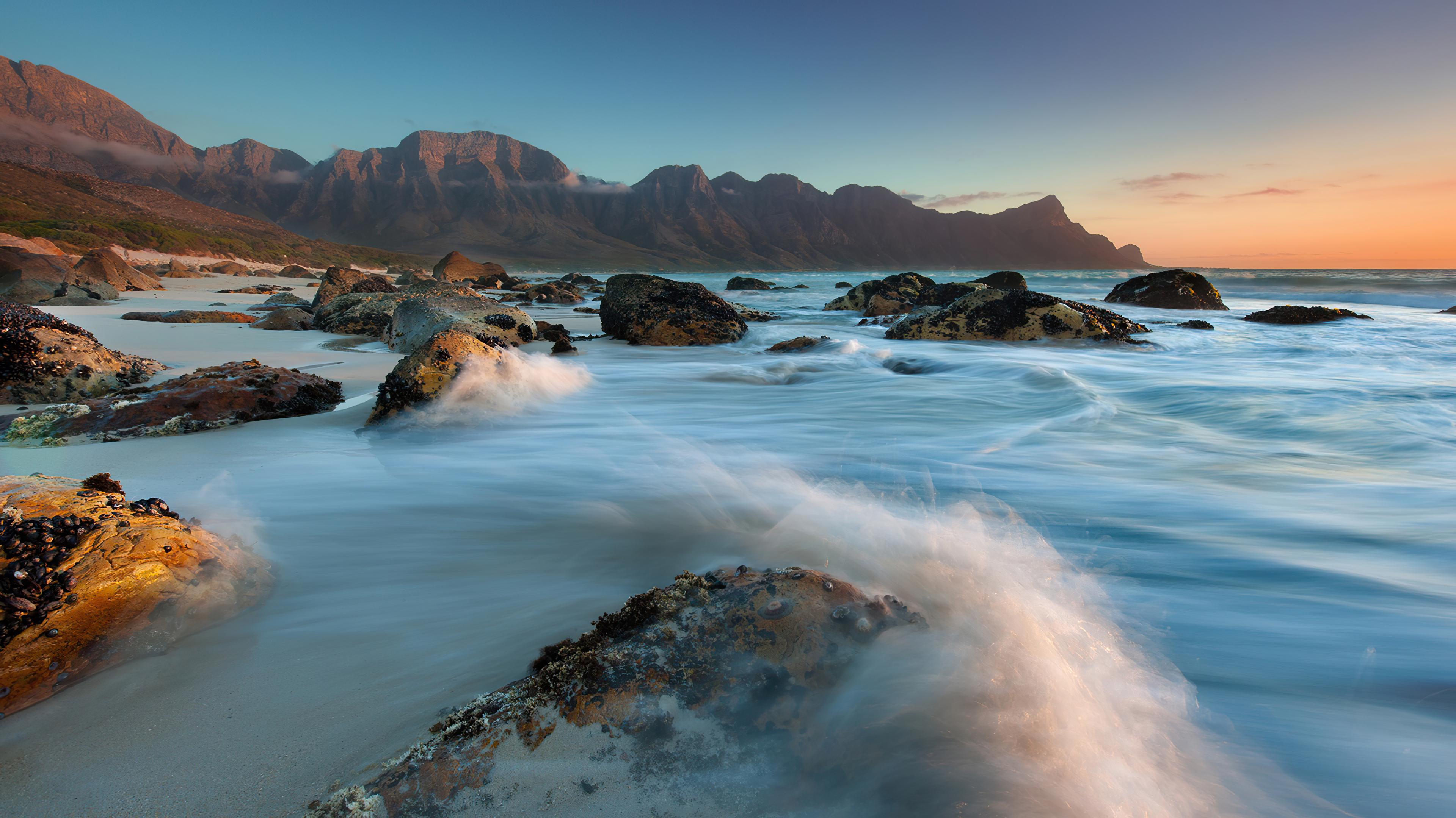 rocky waves long exposure 4k 1602504494