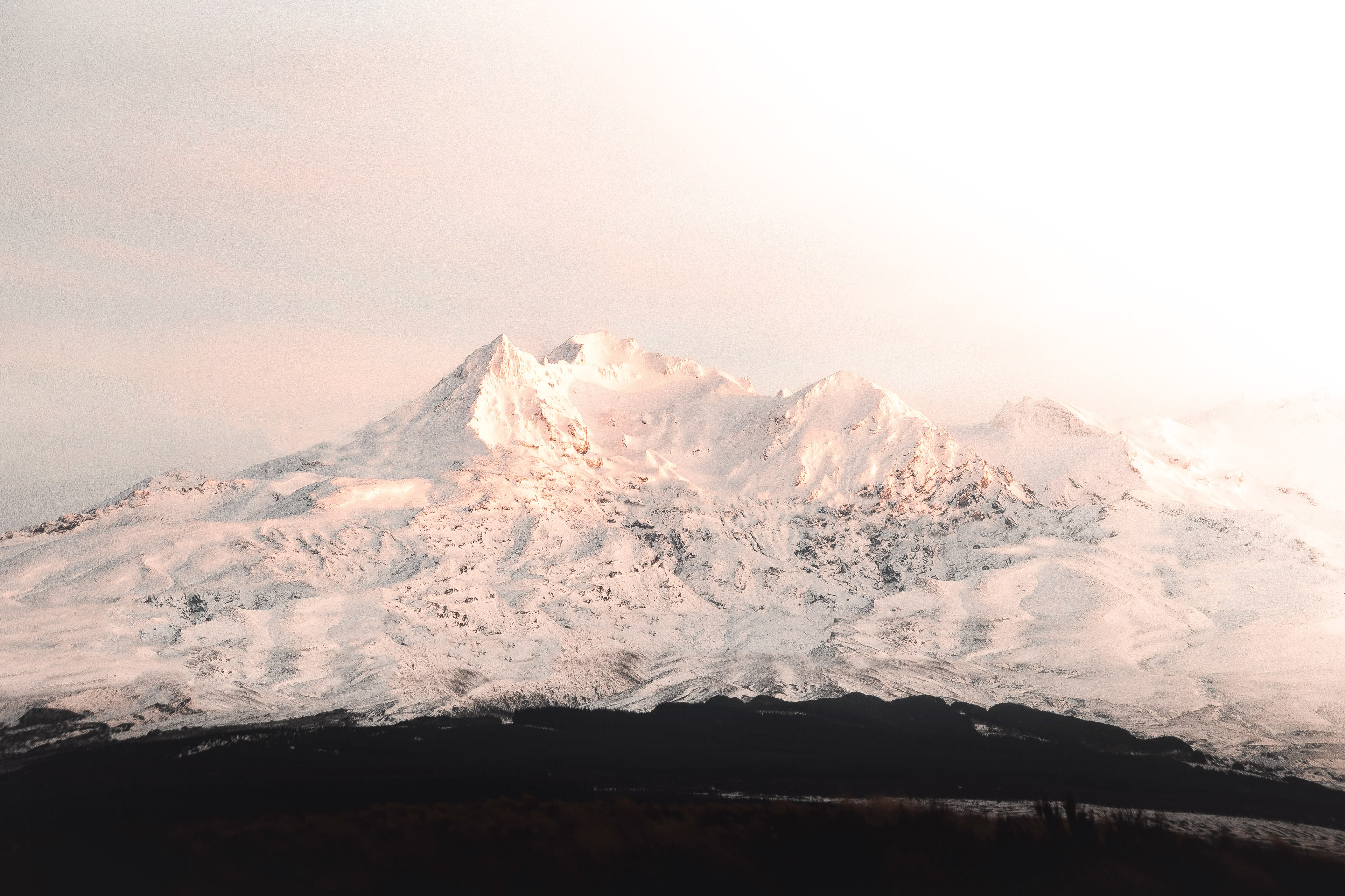 mount ruapehu covered in snow 4k 1606595661