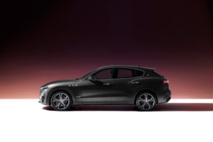 2021 maserati levante s q4 gransport 4k 1608980010