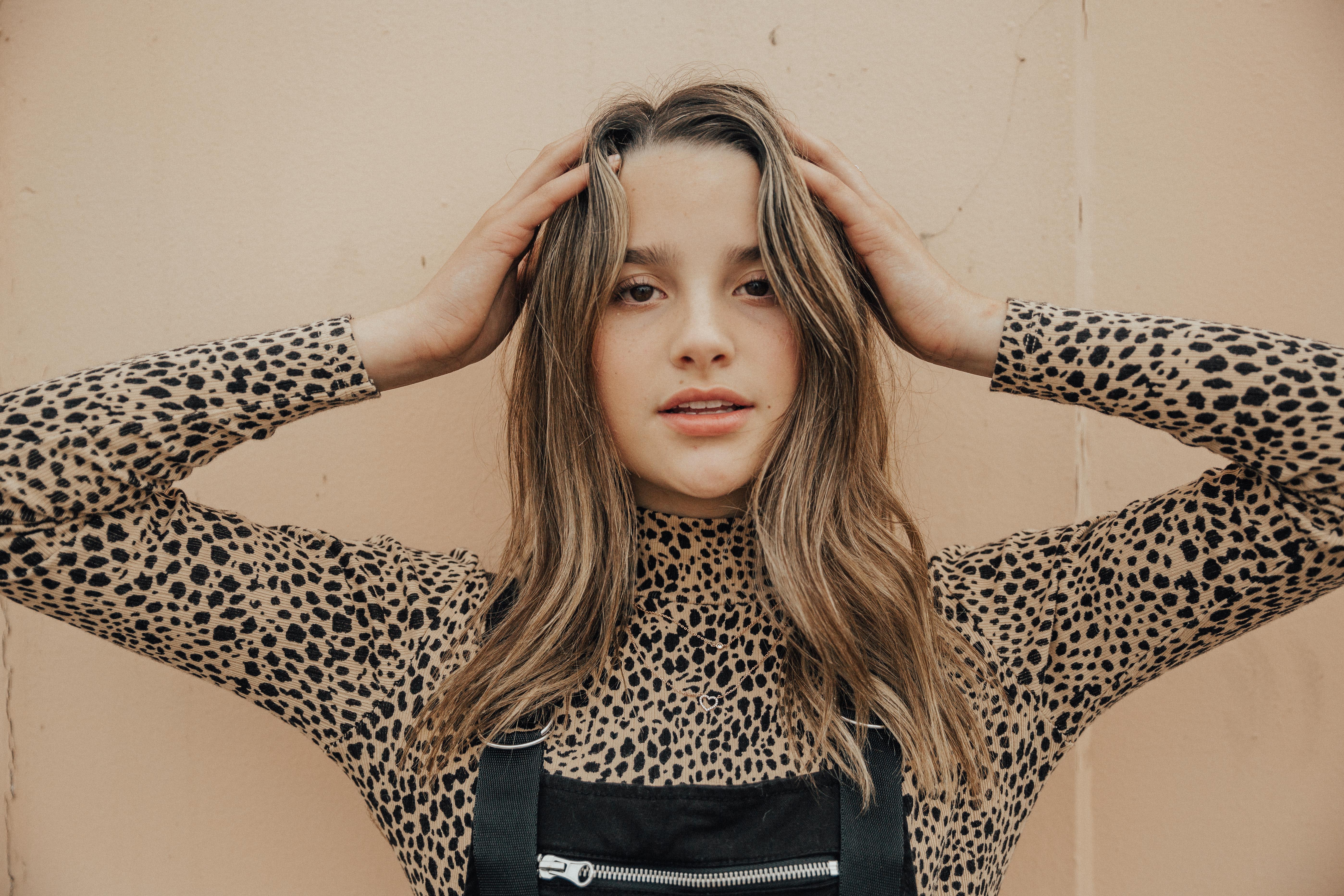 annie leblanc 4k 1607679631