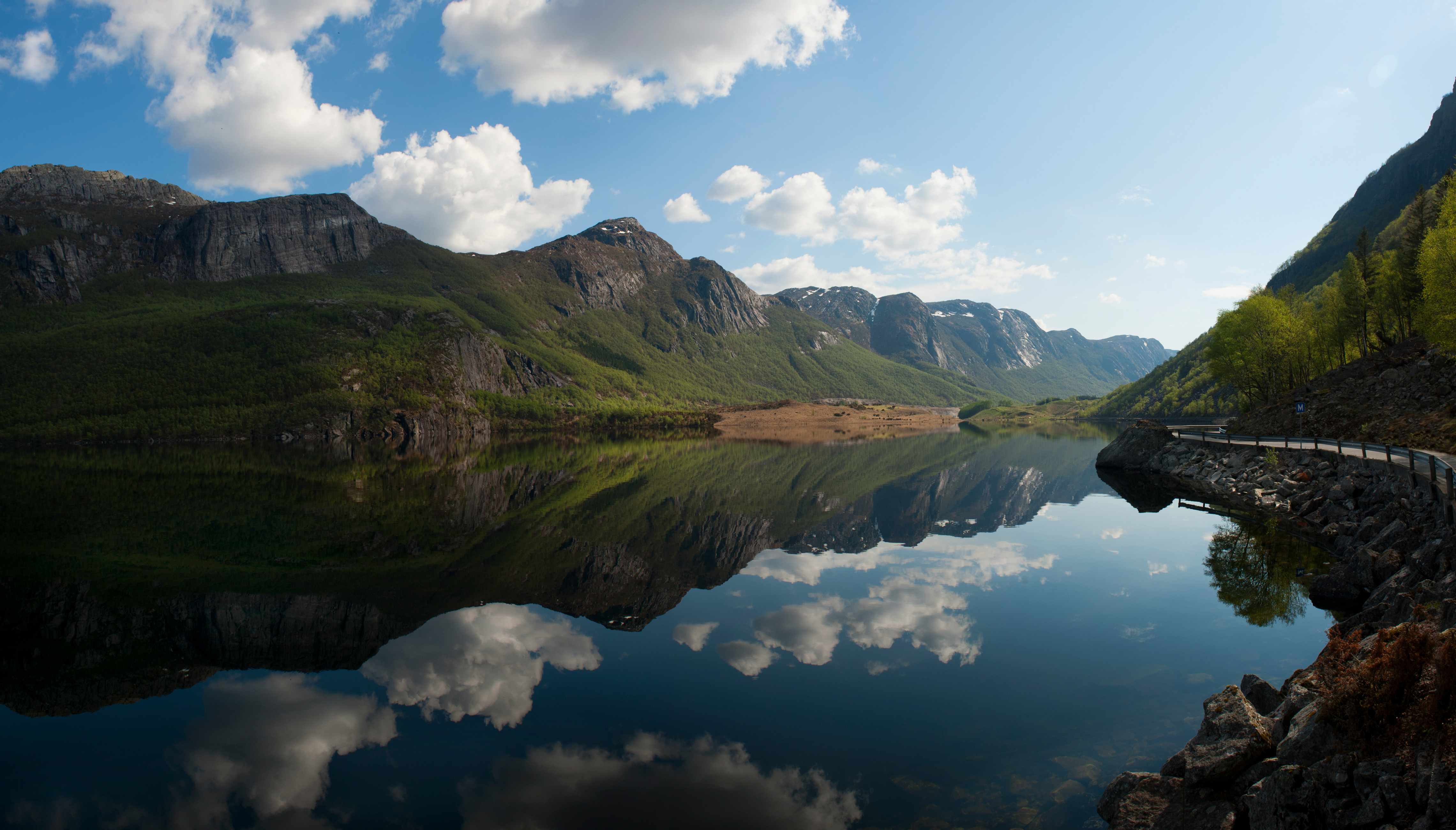 lake reflection clouds 4k 1615197060