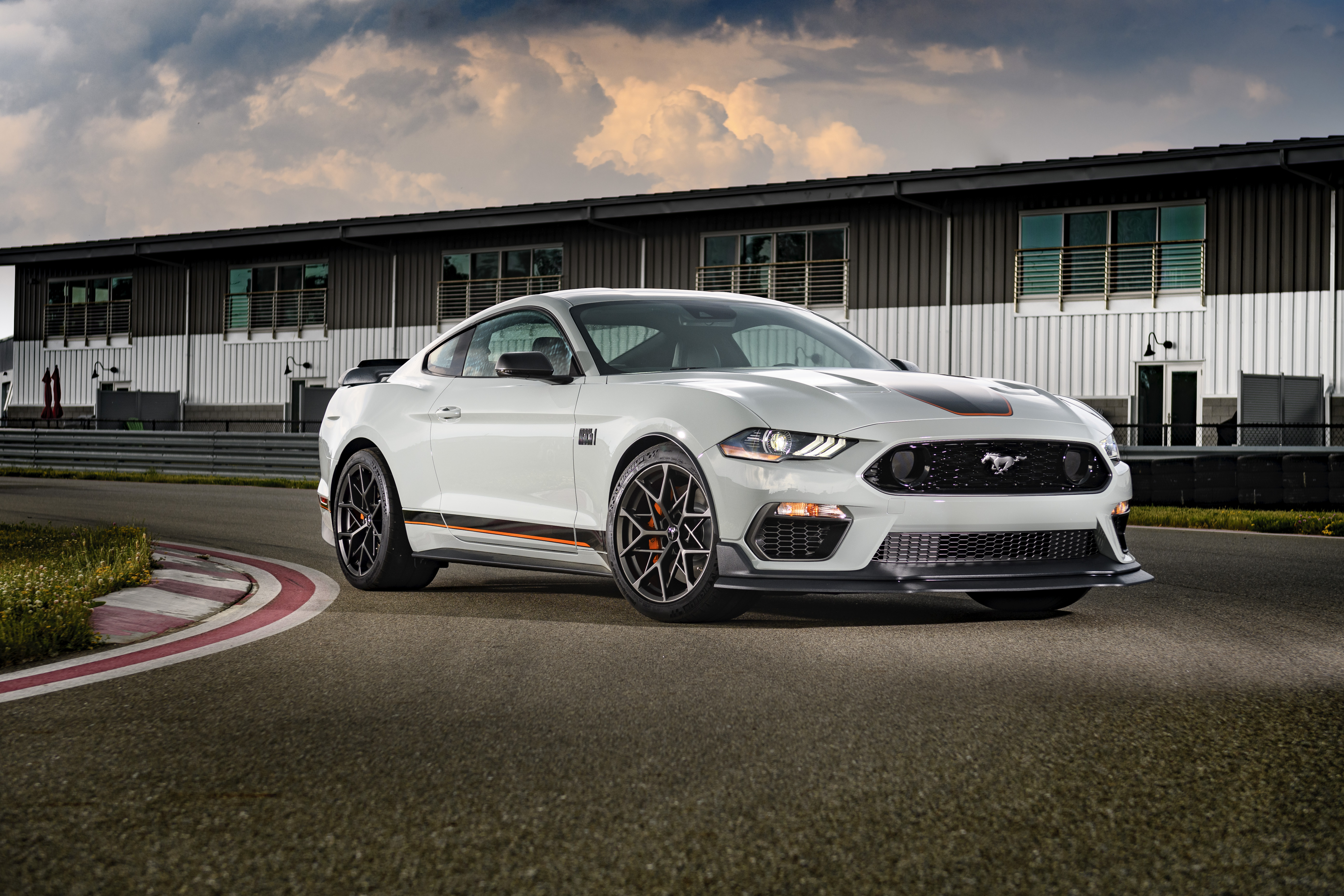 2021 ford mustang handling package 4k 1626179376