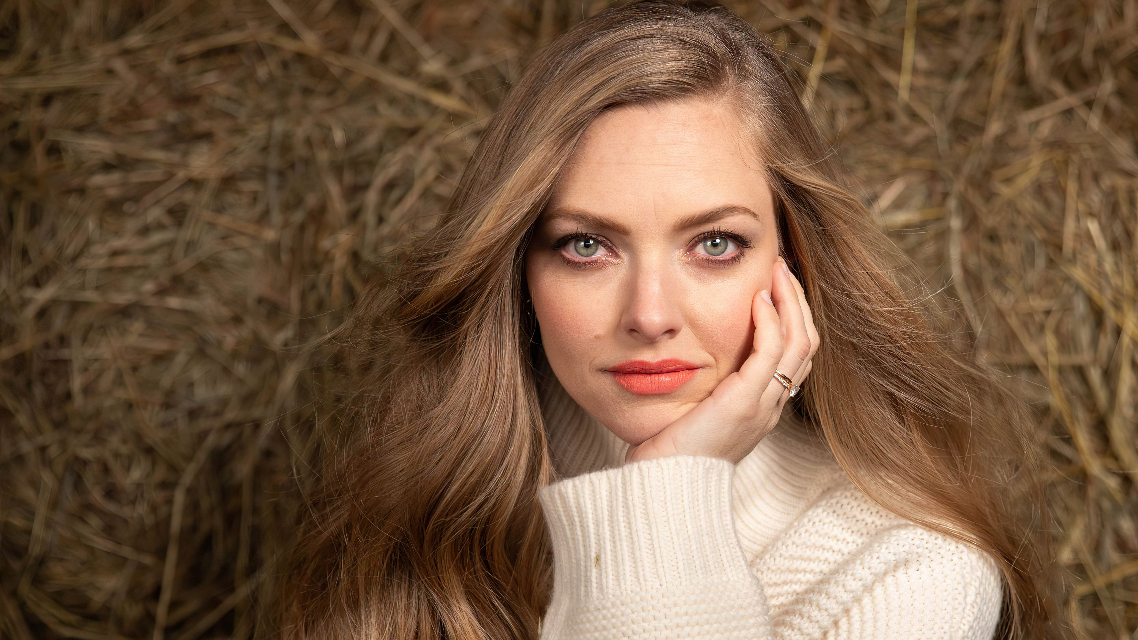 amanda seyfried la times 2021 4k 1629936535