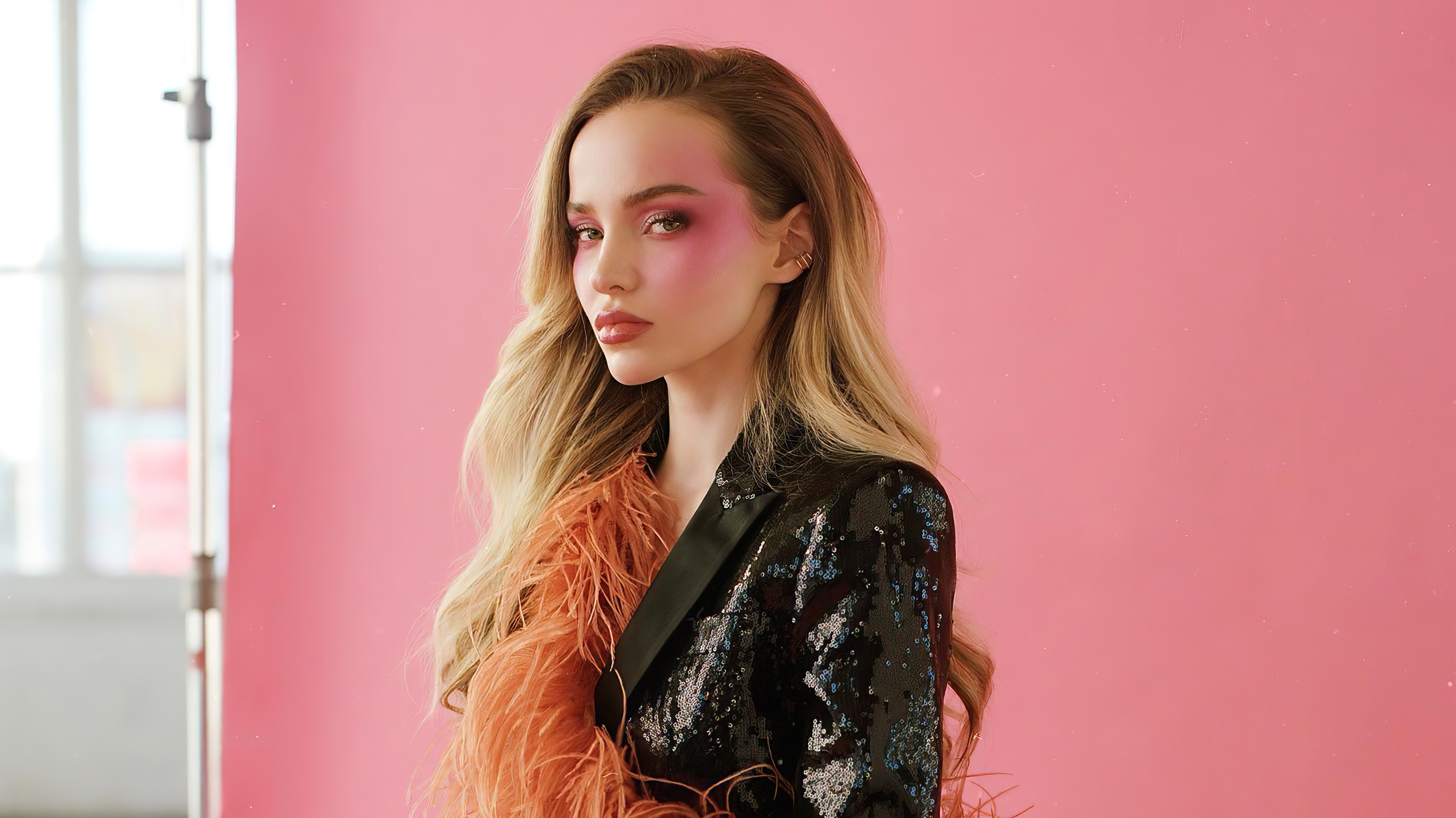 dove cameron schon magazine 2021 4k 1629776066