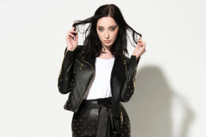 emma dumont 2022 4k 1630064865