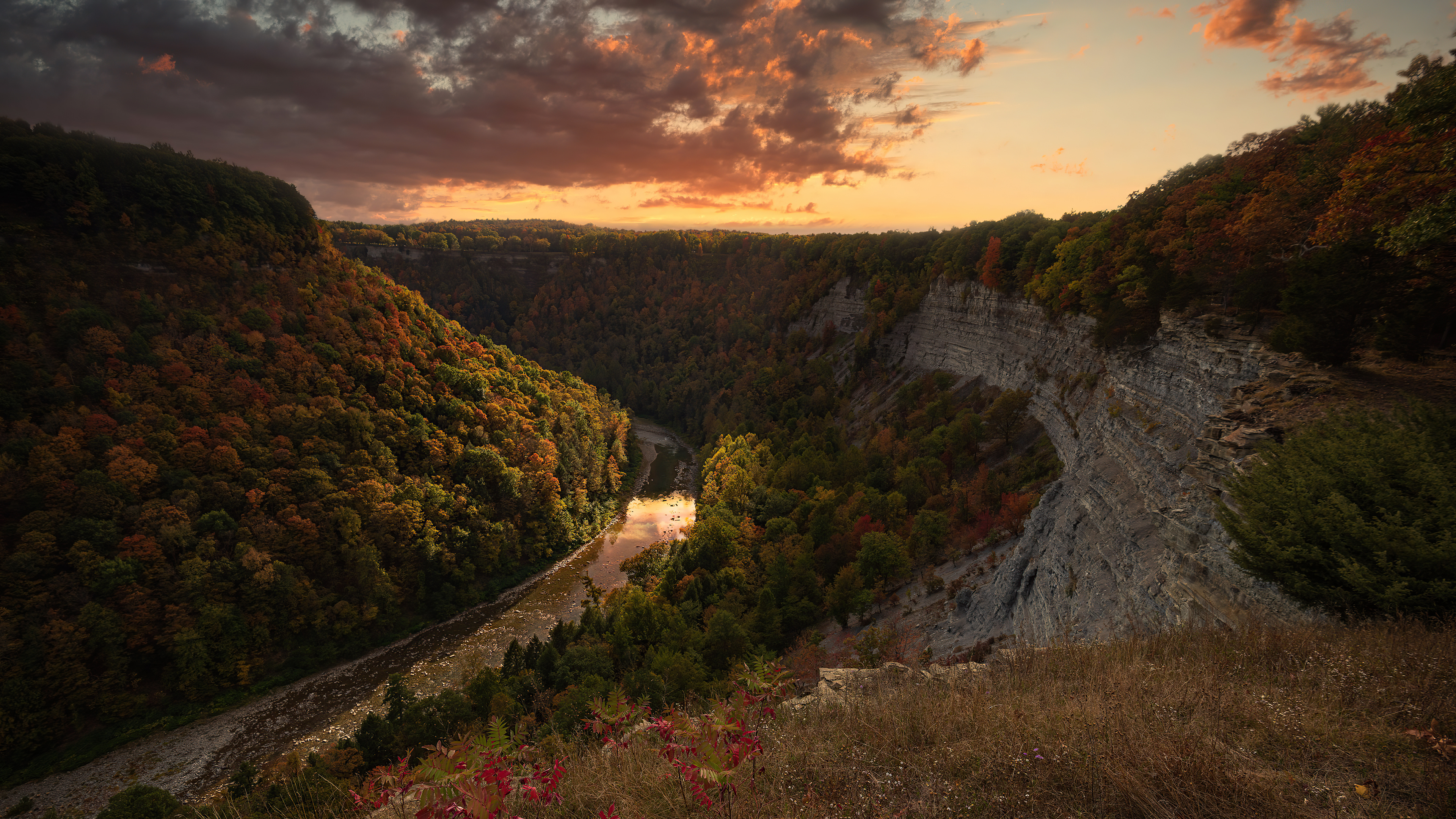 golden hour on the genesee river 4k 1630068596