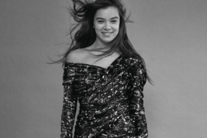 hailee steinfeld boston common photoshoot 4k 1629920043