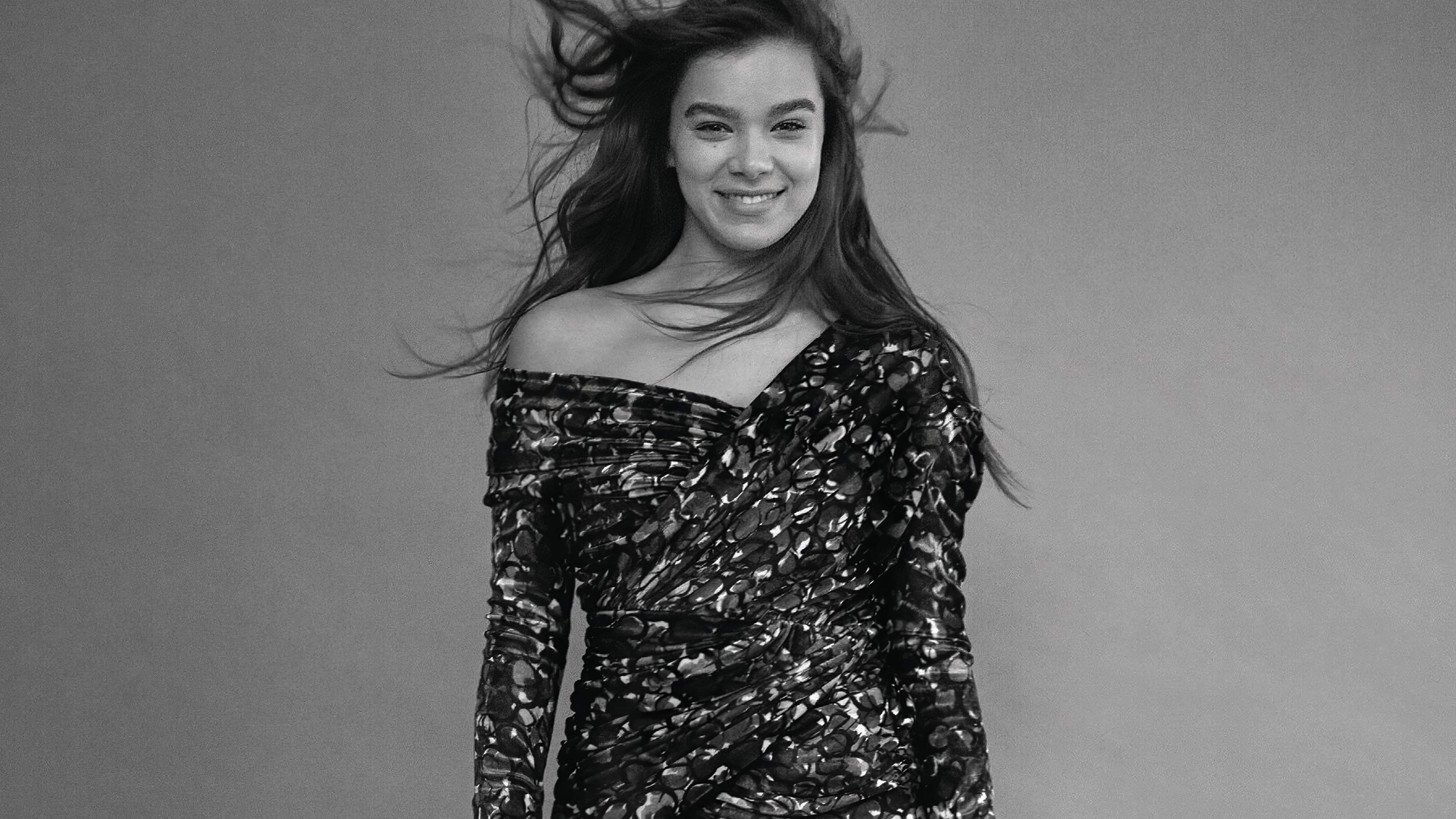 hailee steinfeld boston common photoshoot 4k 1629920043