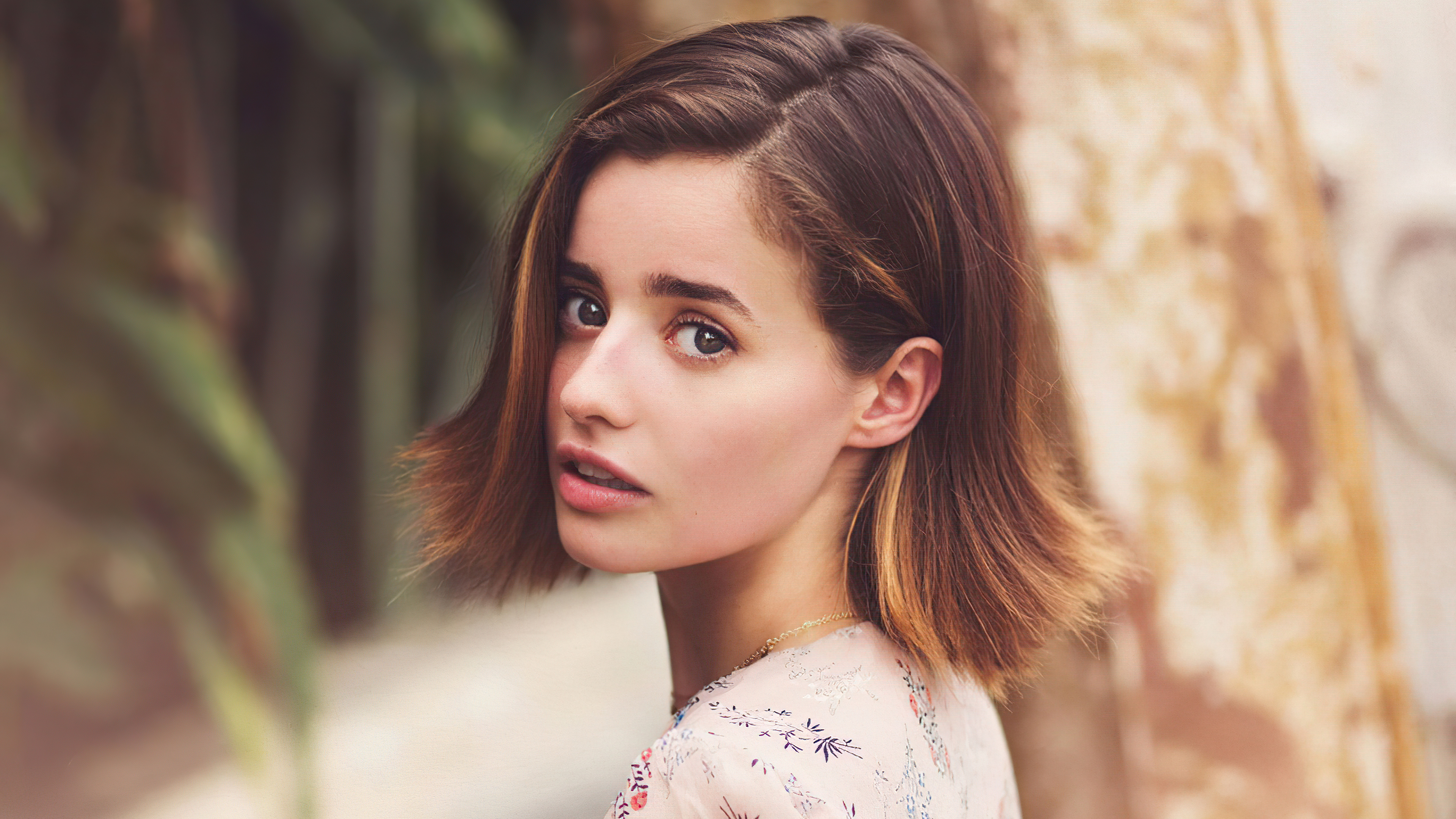 holly earl 4k 1629935397