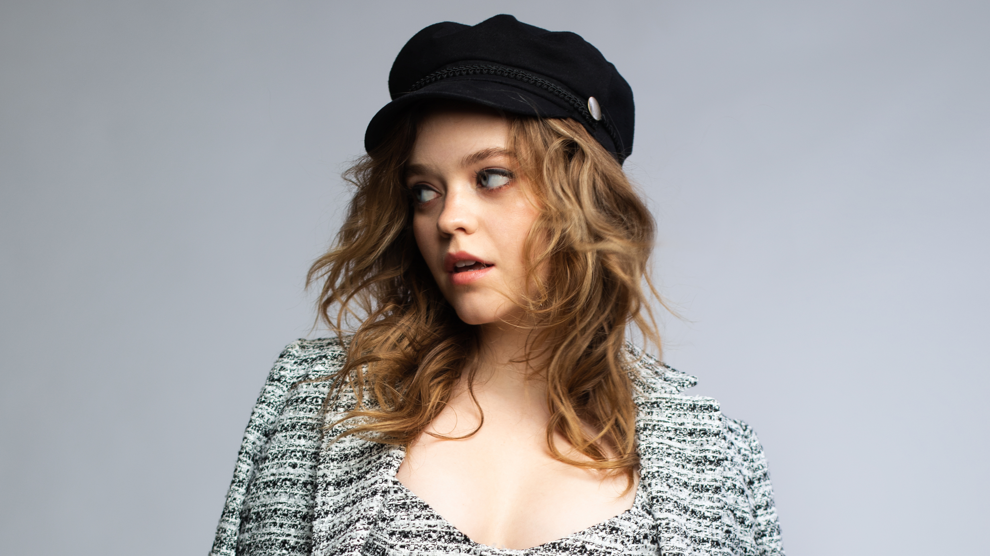 jade pettyjohn noemi magazine photoshoot 4k 1629939979