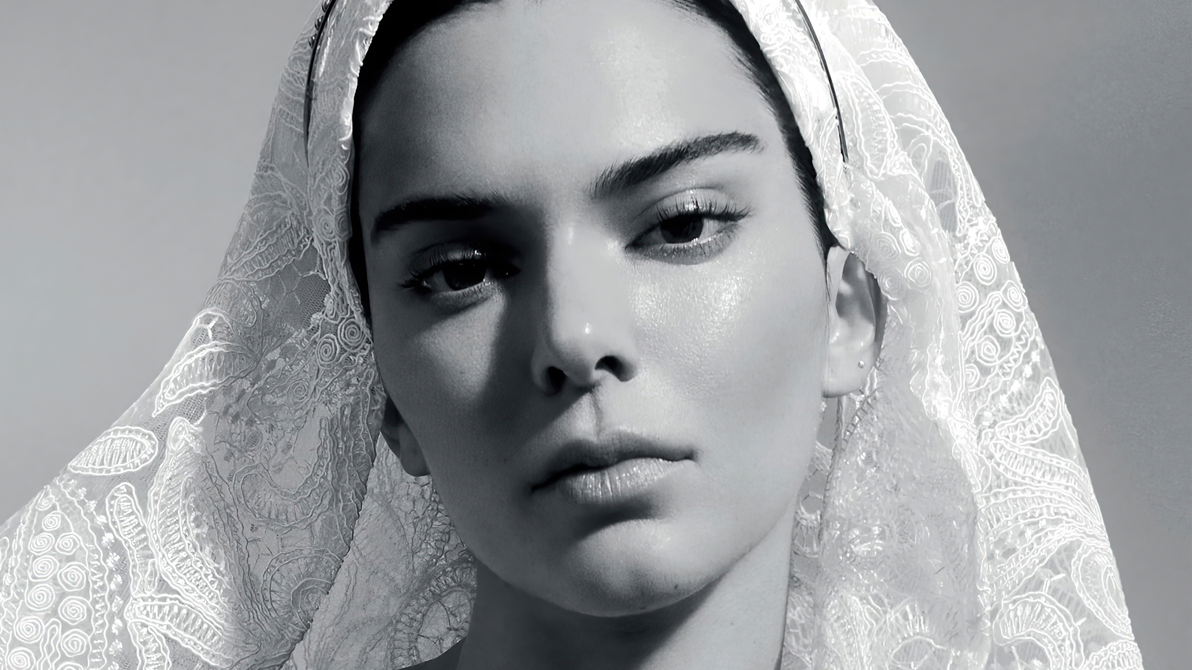 kendall jenner vogue monochrome 4k 1629776962