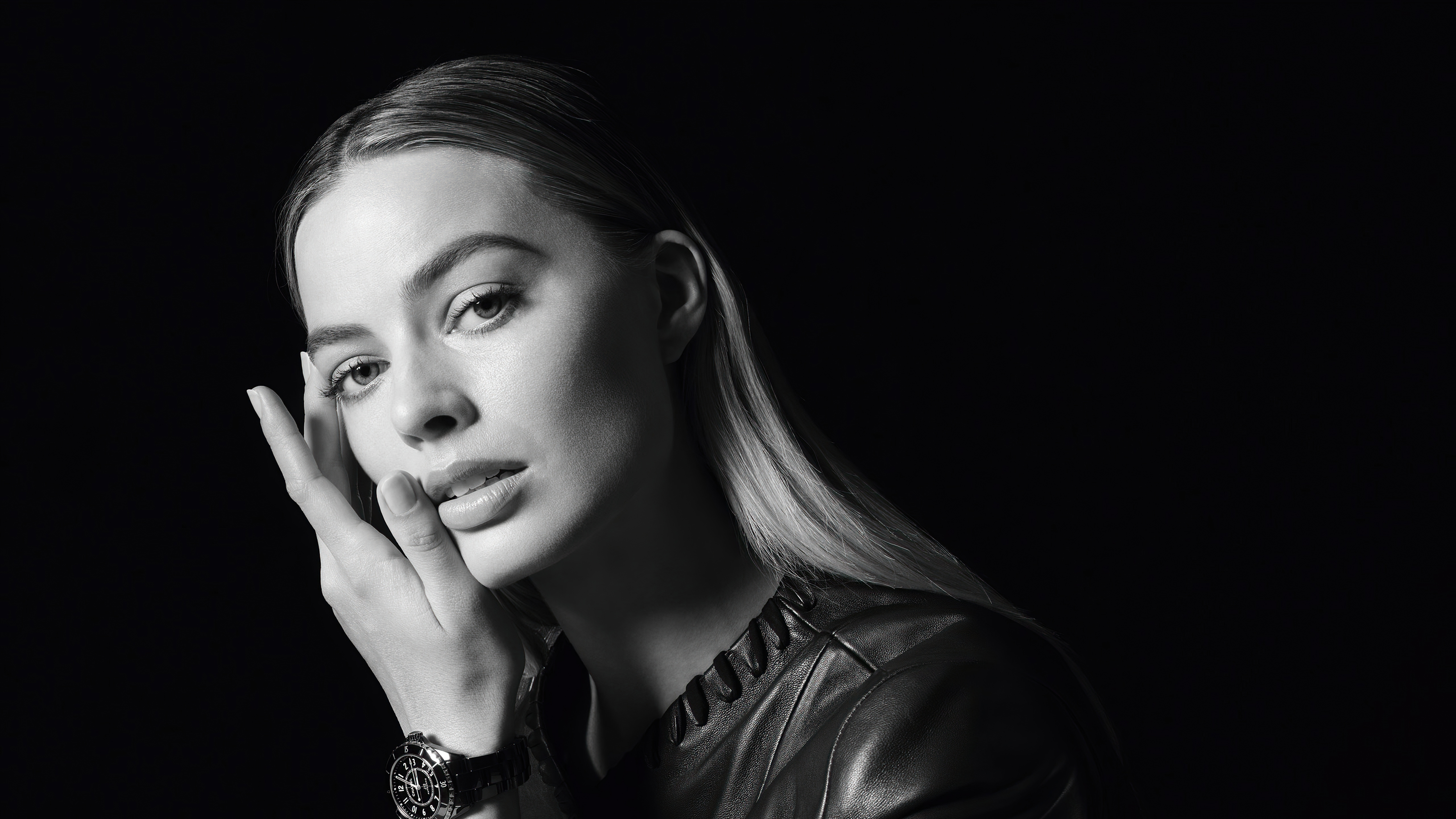 margot robbie chanels j12 campaign 2021 4k 1629776478