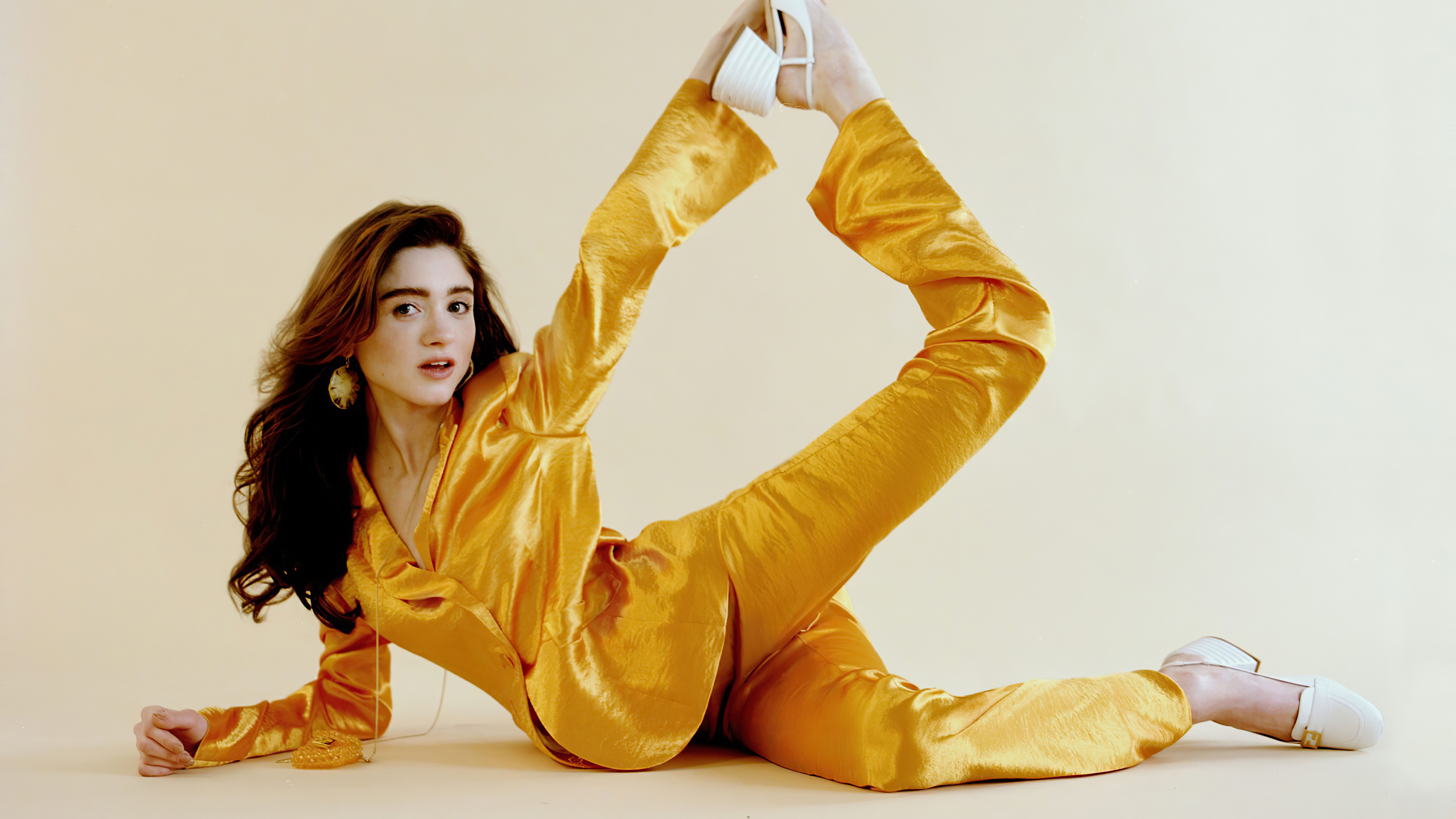 natalia dyer instyle 4k 1630017406