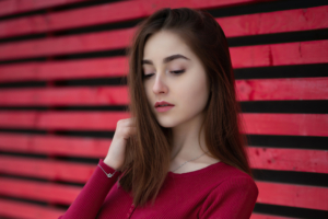 redhead girl looking down depth of field 4k 1629241627