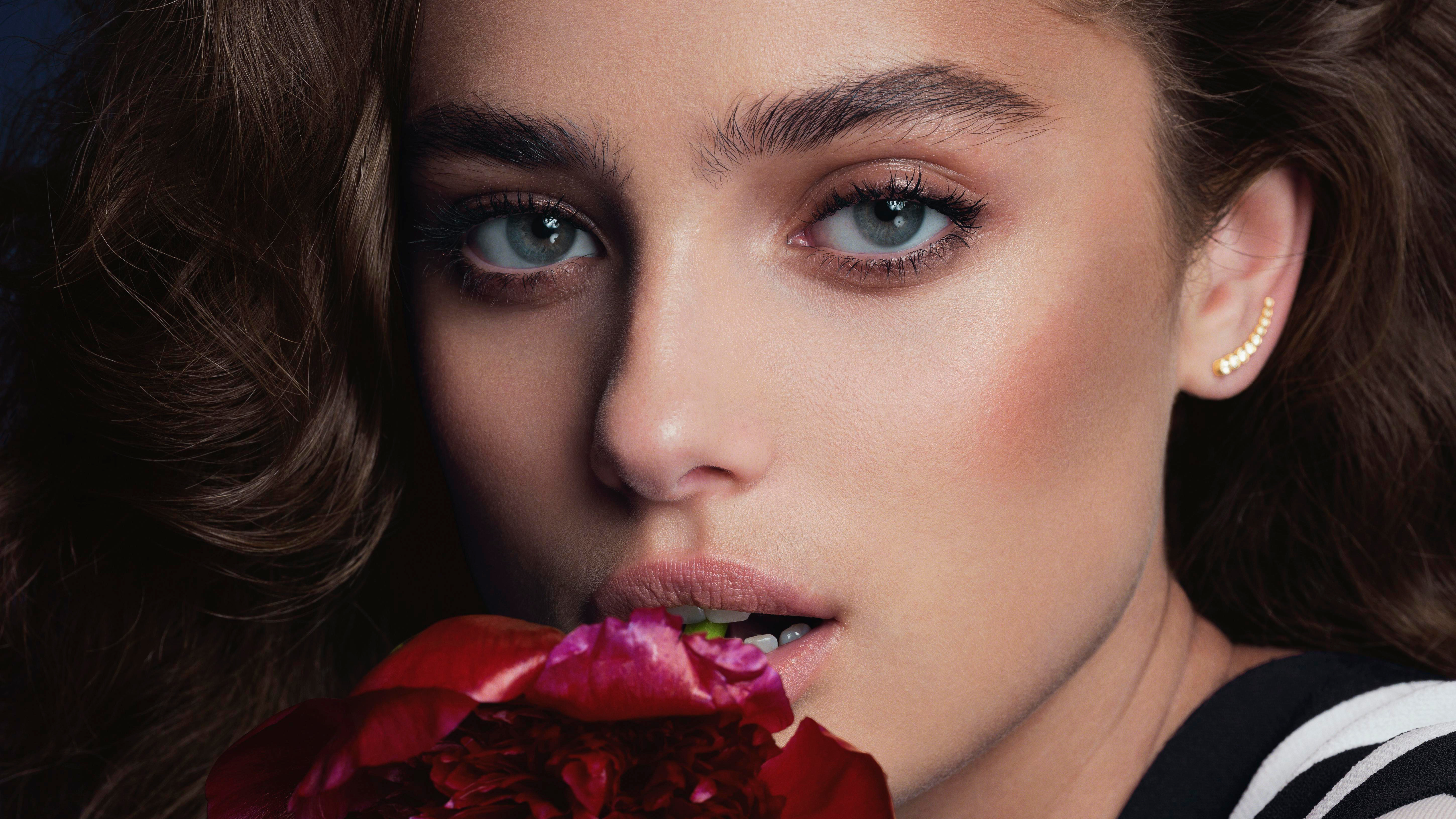 taylor hill 4k 2022 1630063838