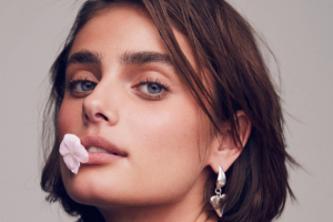 taylor hill photoshoot by marian sell 2021 4k 1630014924