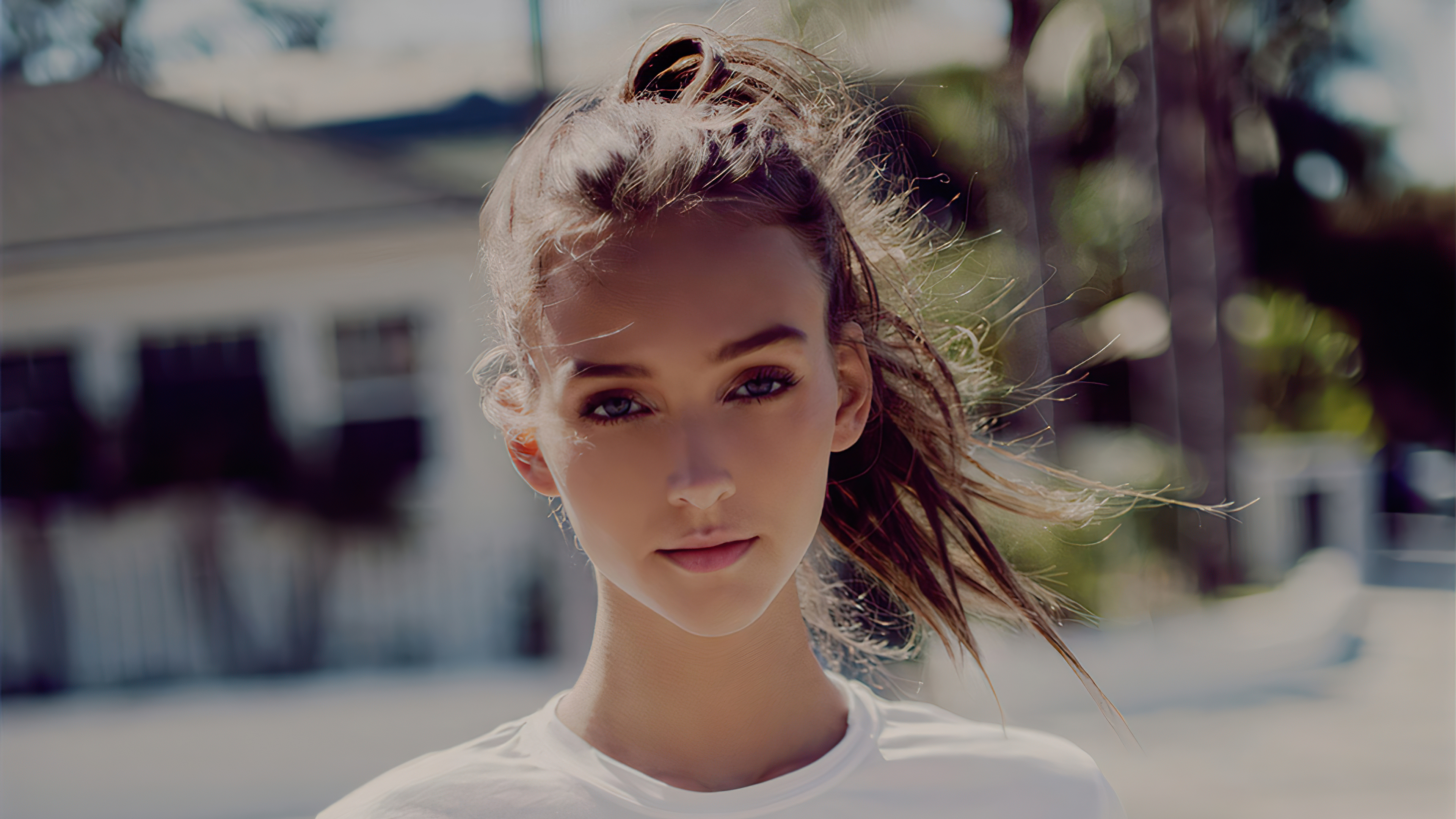 rachel cook in city 4k 1634183328