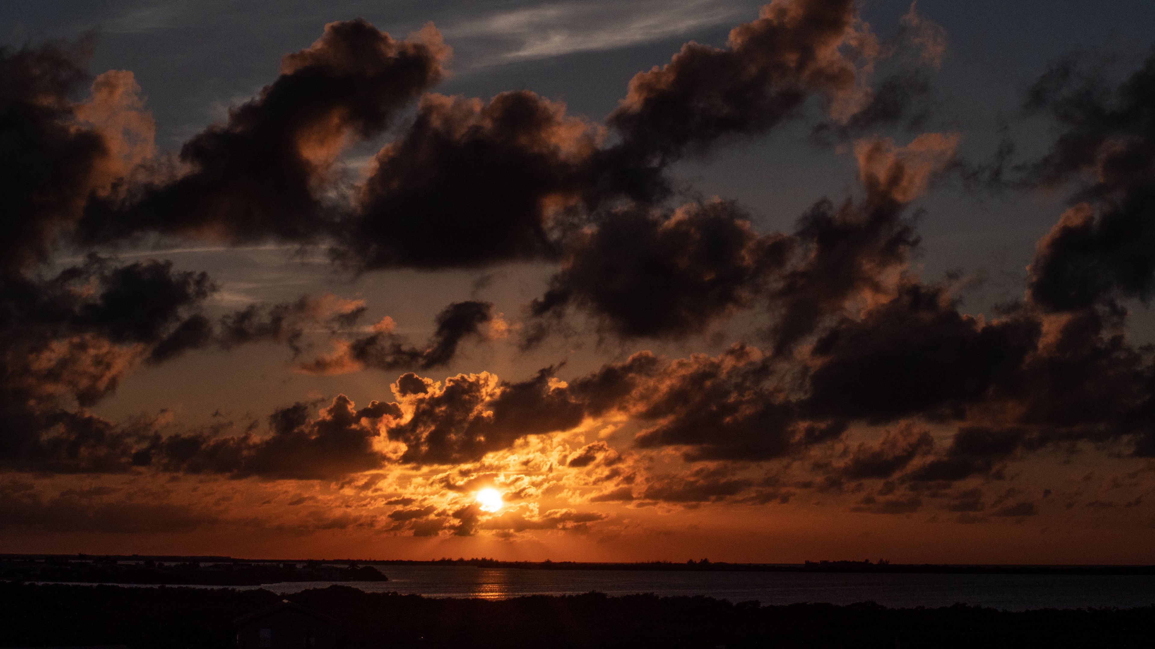 clouds twilight san pedro belize 4k 1692100645