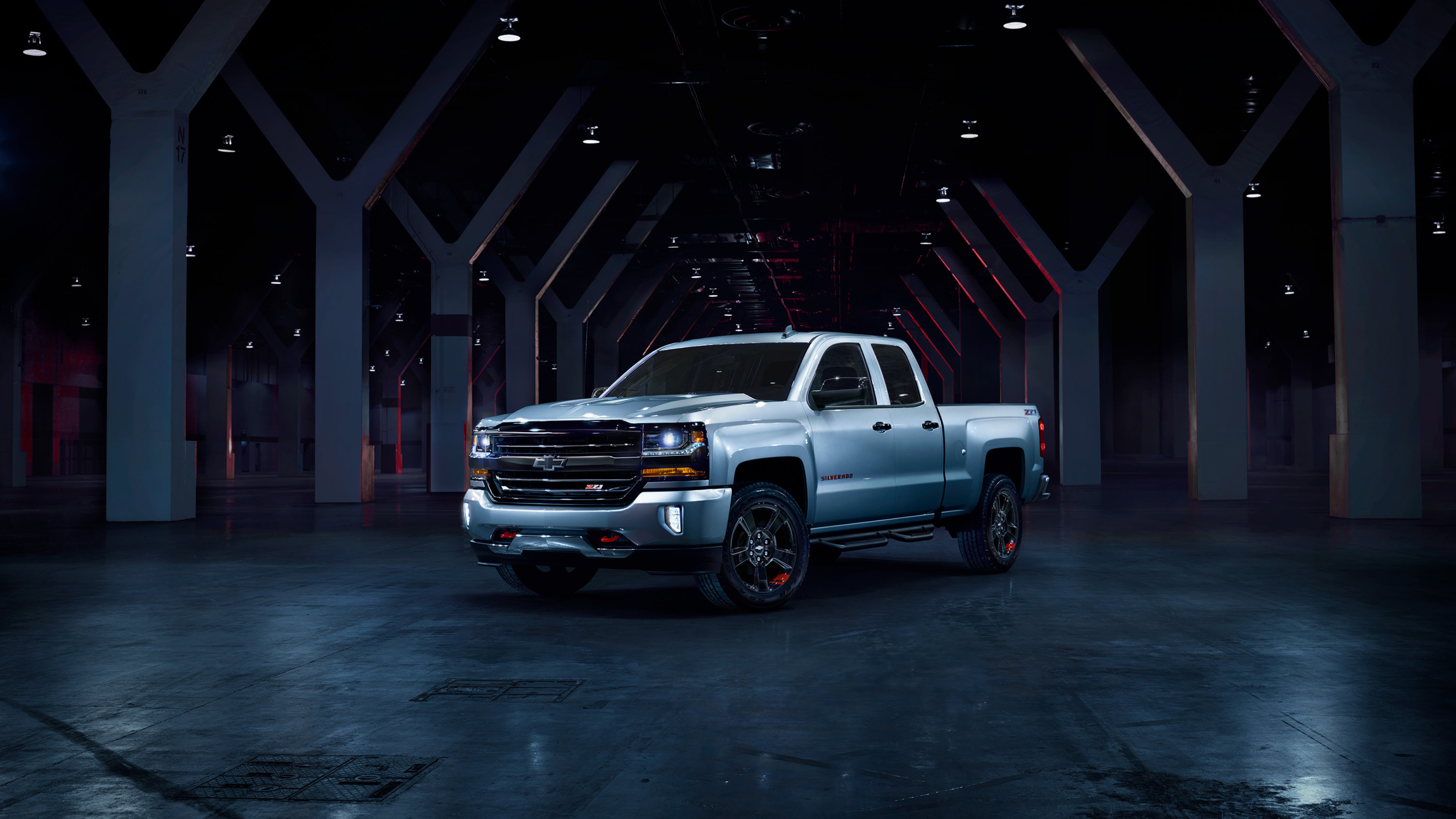 chevrolet silverado road 4k 1698333800