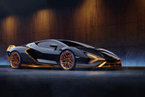 lamborghini sian black and gold 1698354025