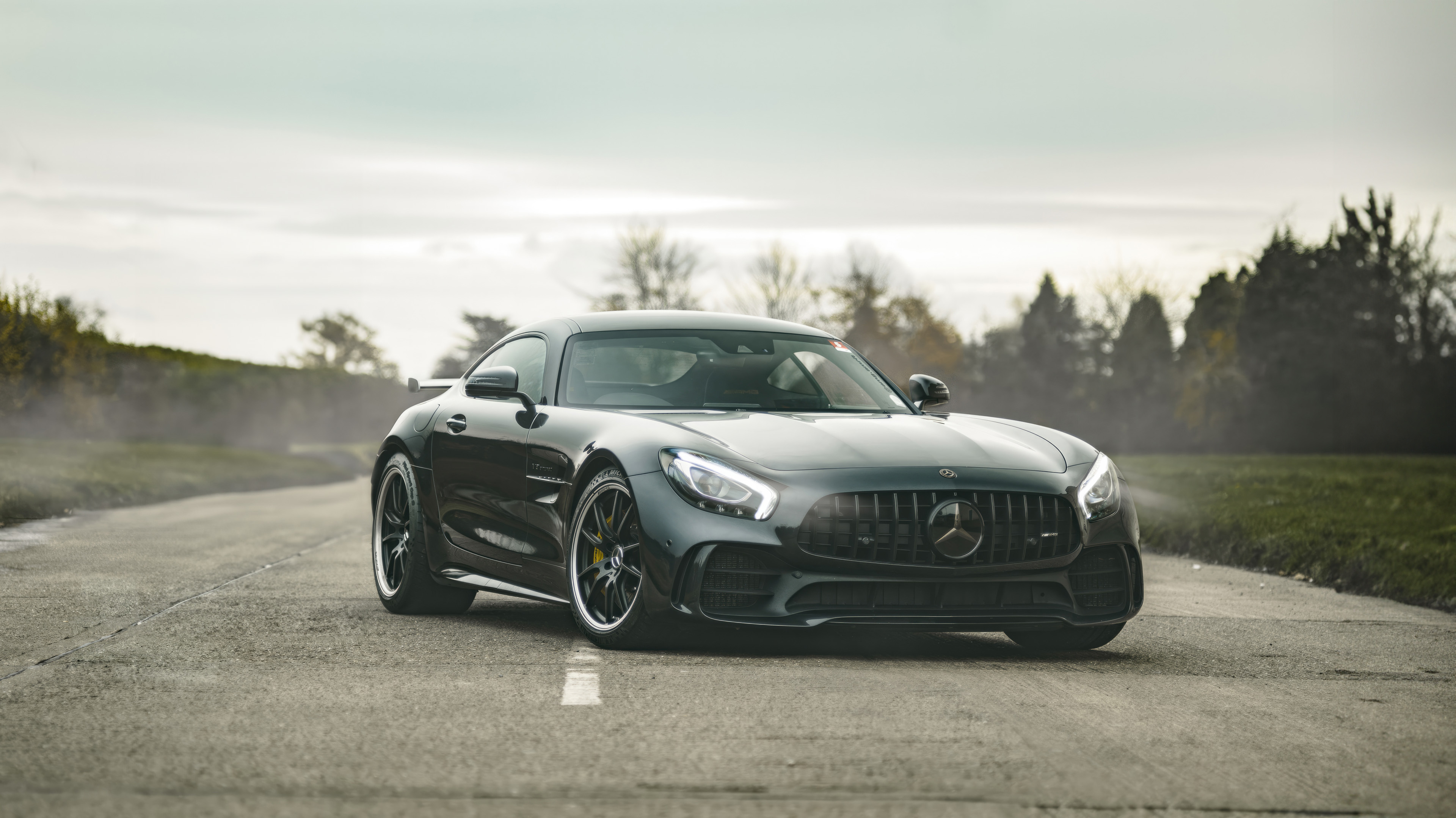 merceds amg gtr roar 4k 1697749337