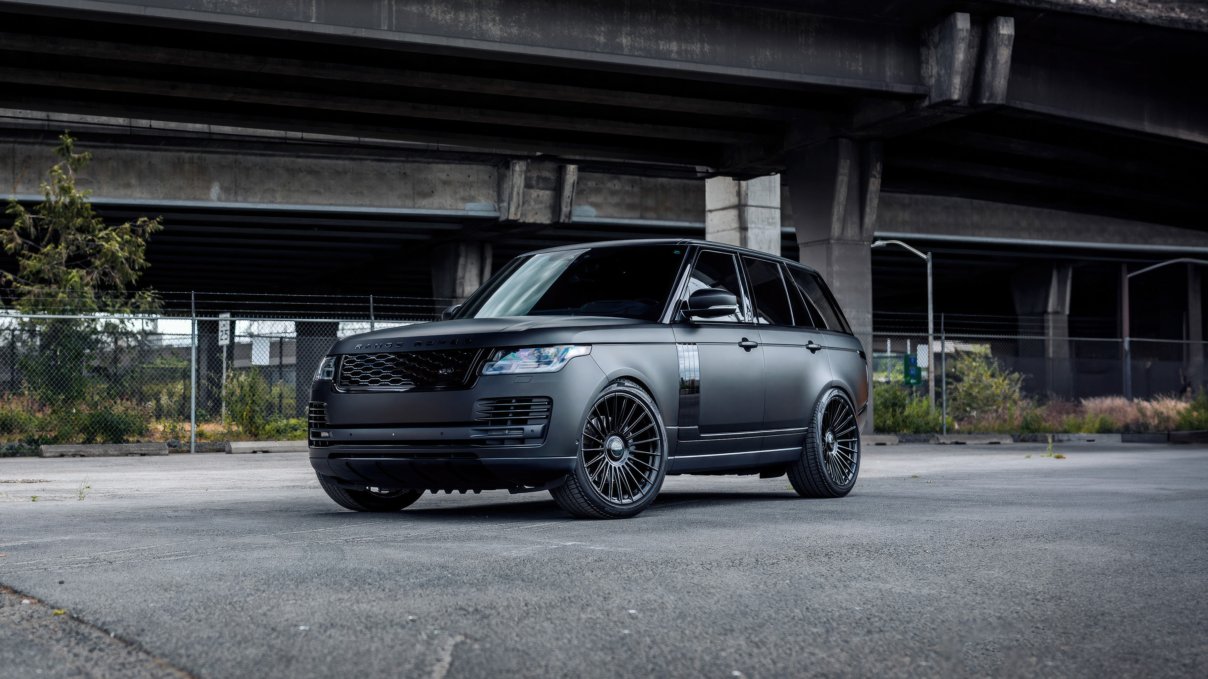 range rover vogue 4k 1697784573