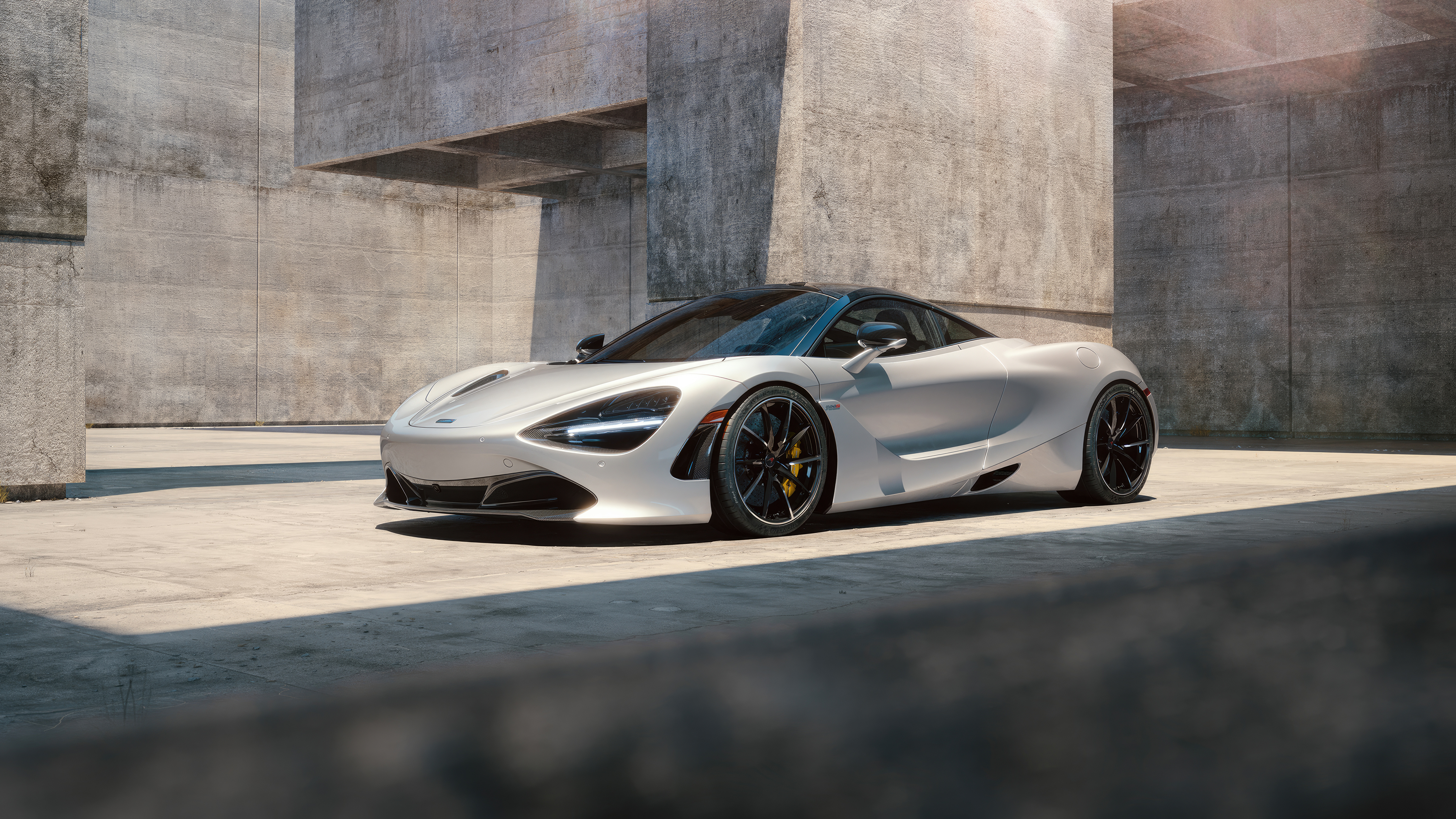 white mclaren 720s 4k 1698102608