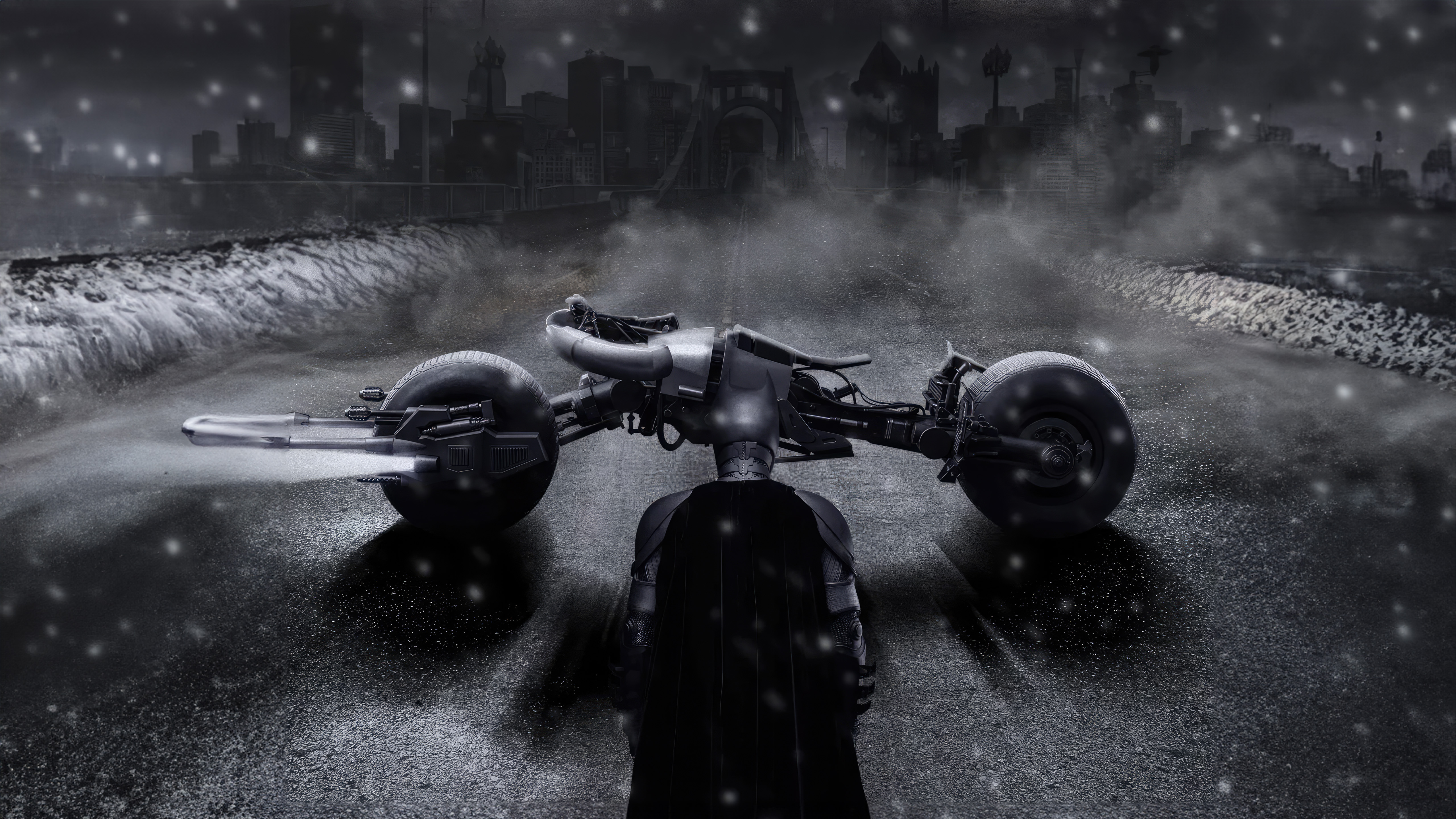 batman menacing batcycle yt.jpg