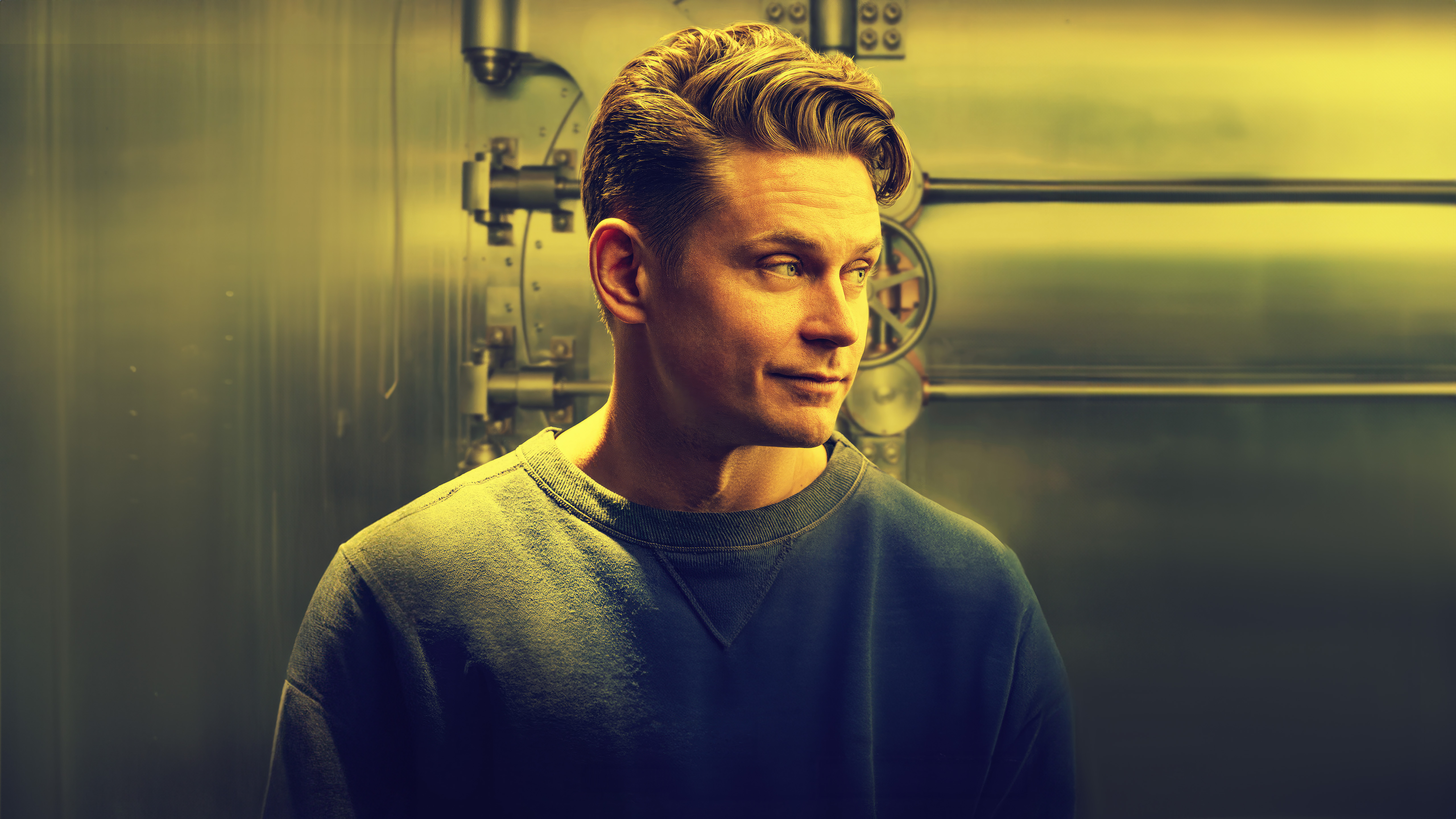 billy magnussen as magnus in lift pu.jpg