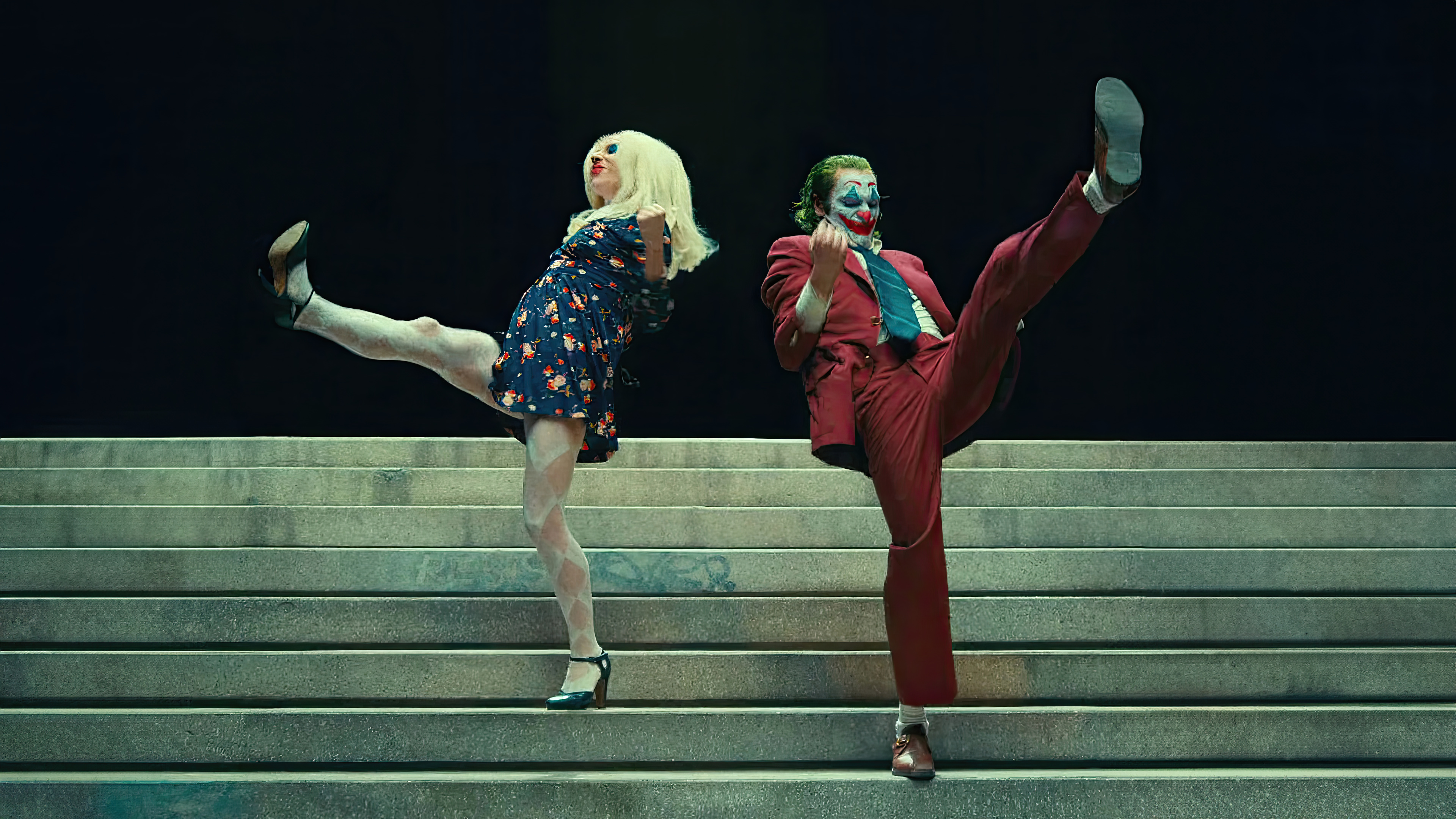 joker folie a deux stair dance 2v.jpg